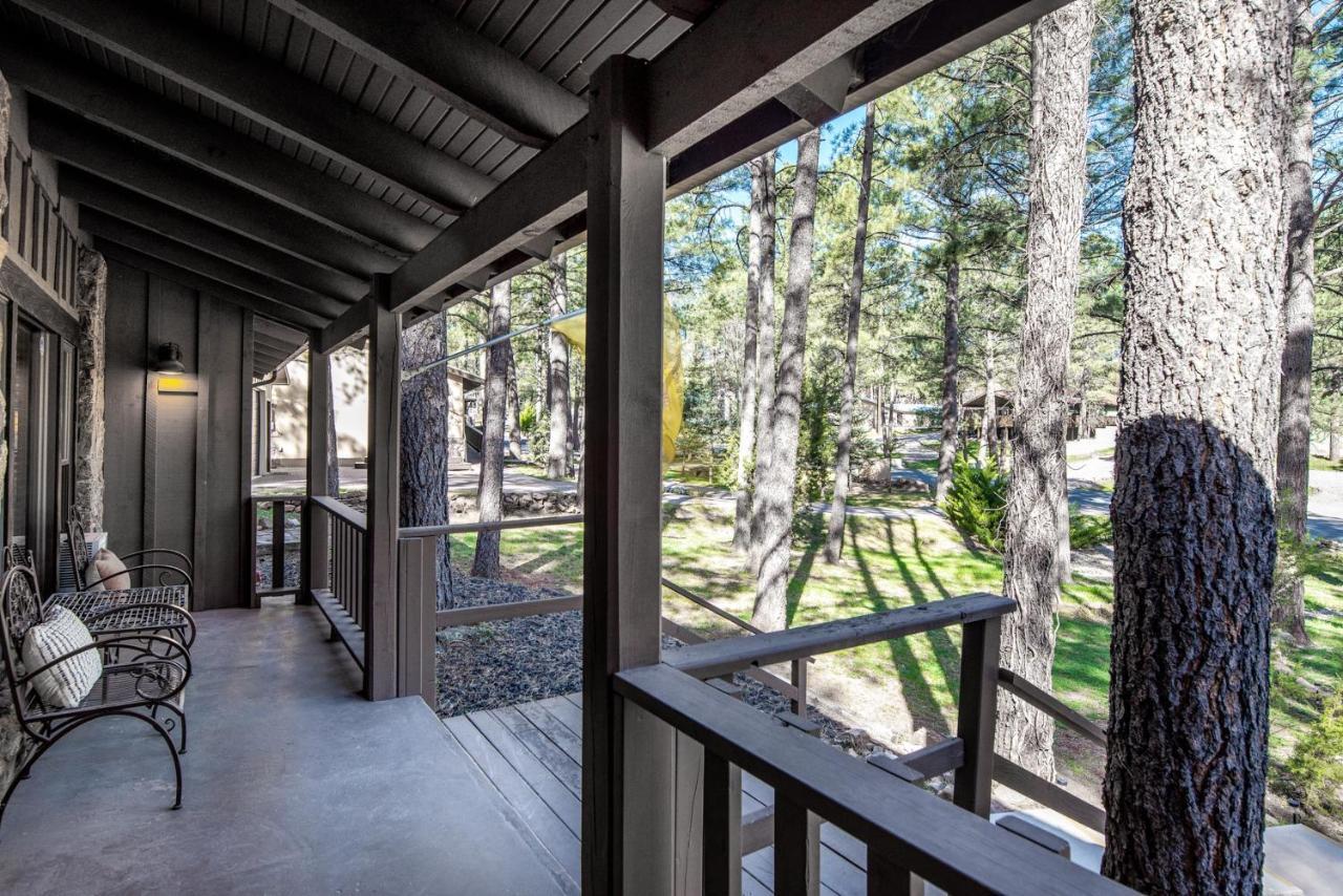 Rustic Pines Retreat Villa รุยโดโซ ภายนอก รูปภาพ