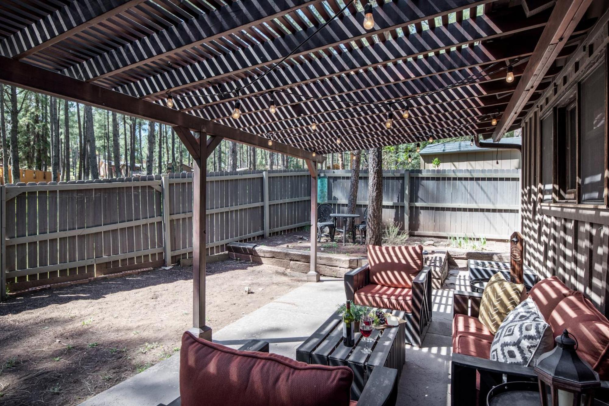 Rustic Pines Retreat Villa รุยโดโซ ห้อง รูปภาพ